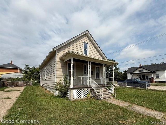 House for sale in Mount Clemens, Michigan