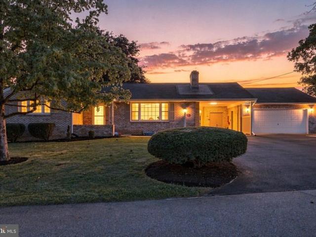 House for sale in Chambersburg, Franklin County