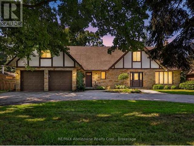 House for sale in Oakville, Ontario
