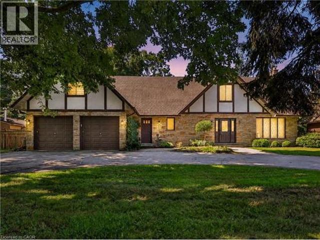 House for sale in Oakville, Ontario