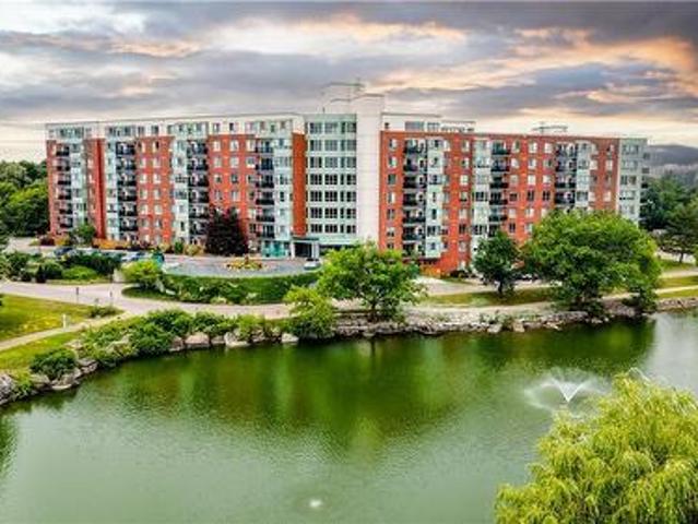 Condo for sale in Waterloo, Ontario