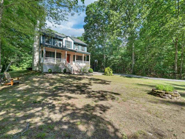 House for sale in New Hampshire