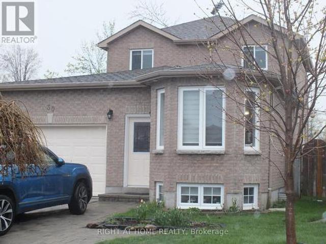 House for sale in Barrie, Ontario