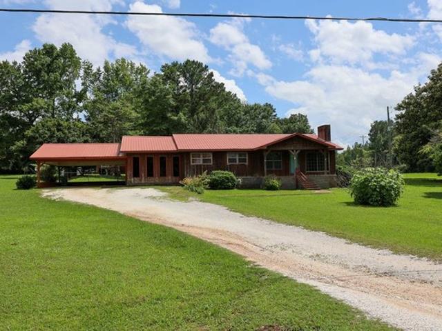 House for sale in Ashland, Alabama
