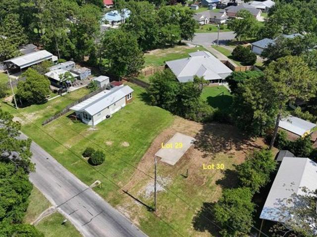 House for sale in Lillian, Alabama
