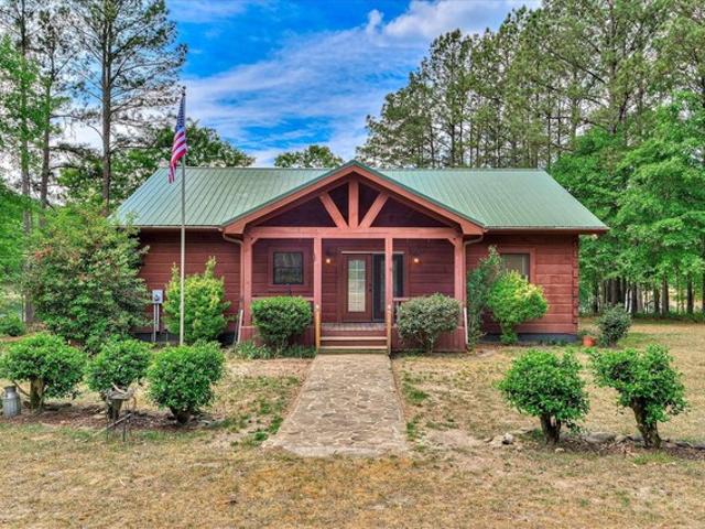 House for sale in Trenton, South Carolina