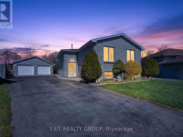 House for sale in Quinte West, Ontario