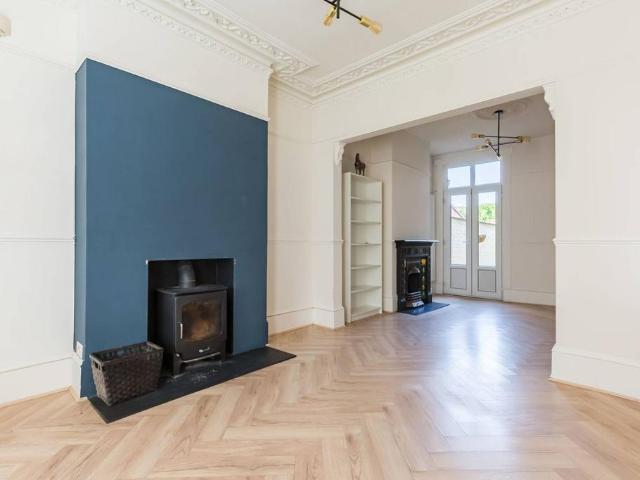 House for rent in Glyndon, Greater London