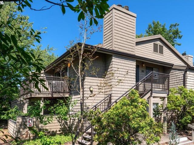 Condo for sale in Oregonia