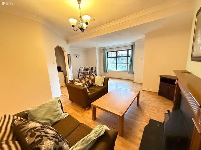 Apartment to rent in Loch Garman, North Tipperary