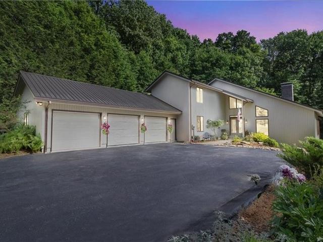House for sale in Indiana, Pennsylvania