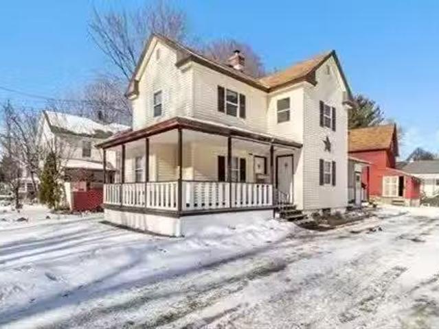 Apartment for rent in Pittsfield