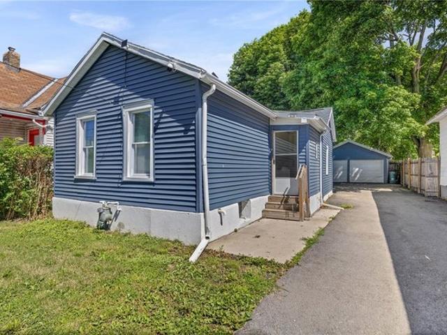 House for sale in Oak Hill, New York