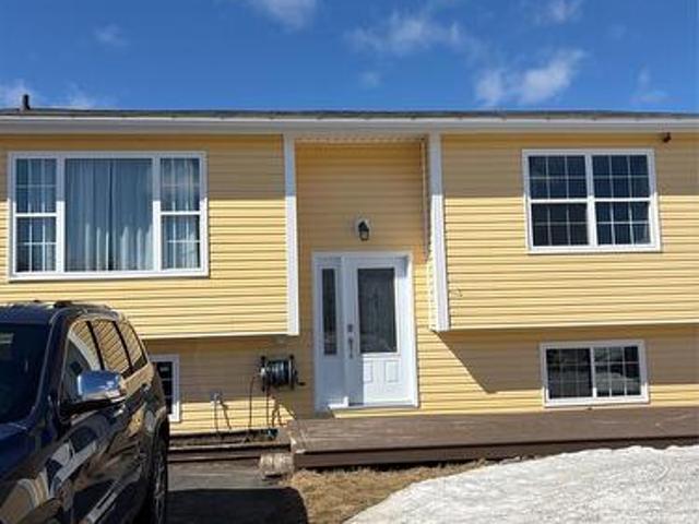 House for sale in Mount Pearl, Newfoundland And Labrador