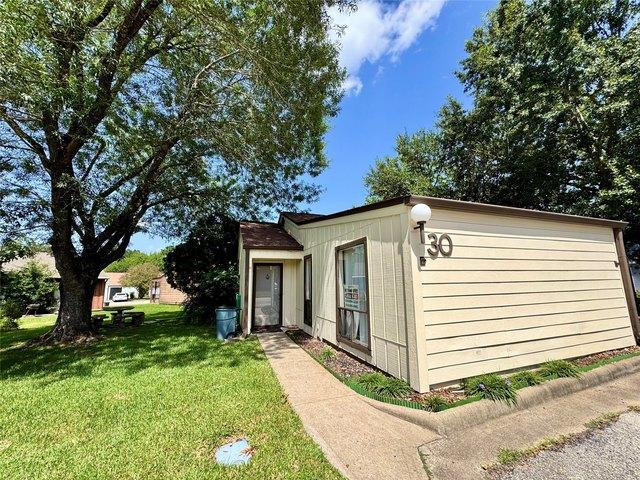 Townhouse for sale in Texas