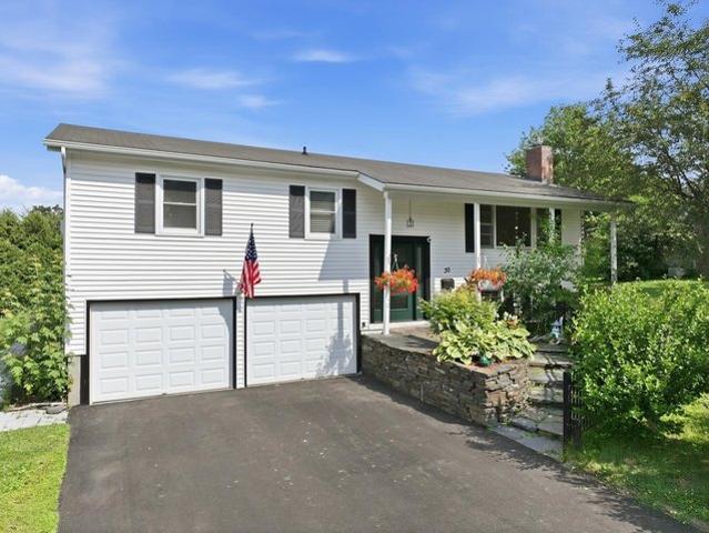 House for sale in Essex Junction, Vermont