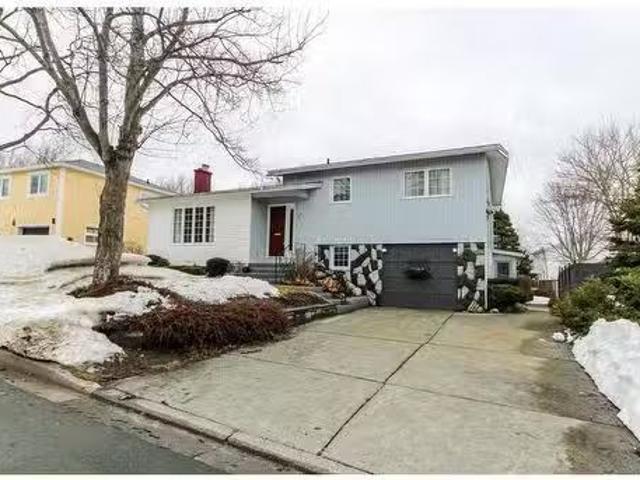 House for sale in Foxtrap, Newfoundland And Labrador