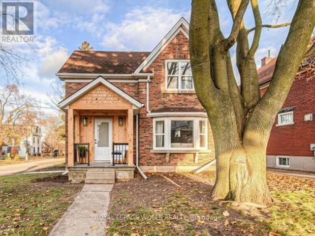 House for sale in Waterloo, Ontario
