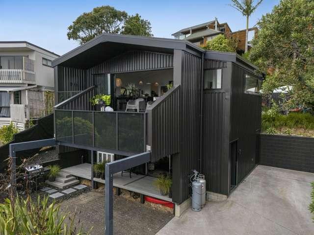 House for sale in Whangaparaoa