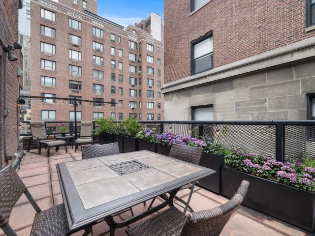 Condo for sale in Arverne, New York