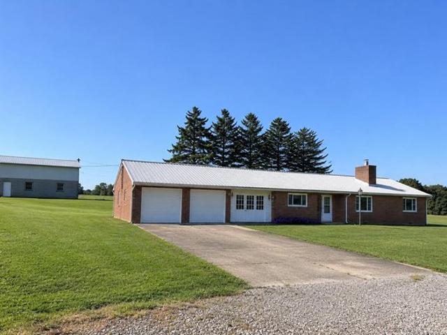 House for sale in Craigsville, West Virginia