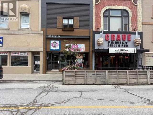 Commercial for rent in Leamington, Ontario