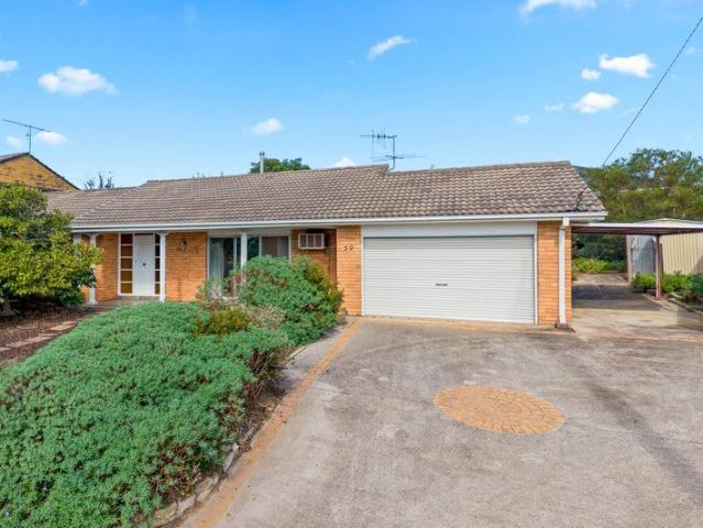 House for rent in Brisbane Grove, New South Wales