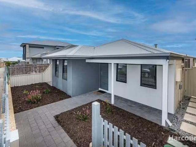 House for rent in Alkimos, Western Australia