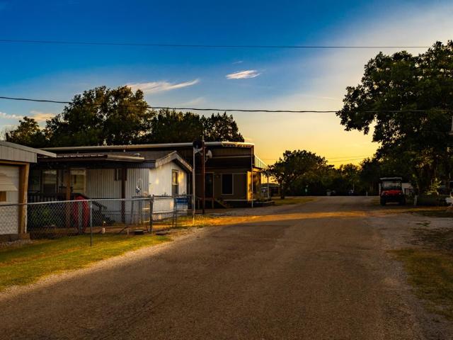 House for sale in Graham, Palo Pinto County