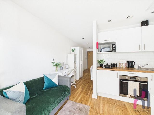 Studio for rent in Pendleton, Salford