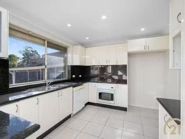 House for rent in Prairiewood, New South Wales