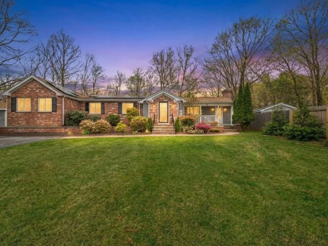 Property for sale in North Uxbridge, Massachusetts