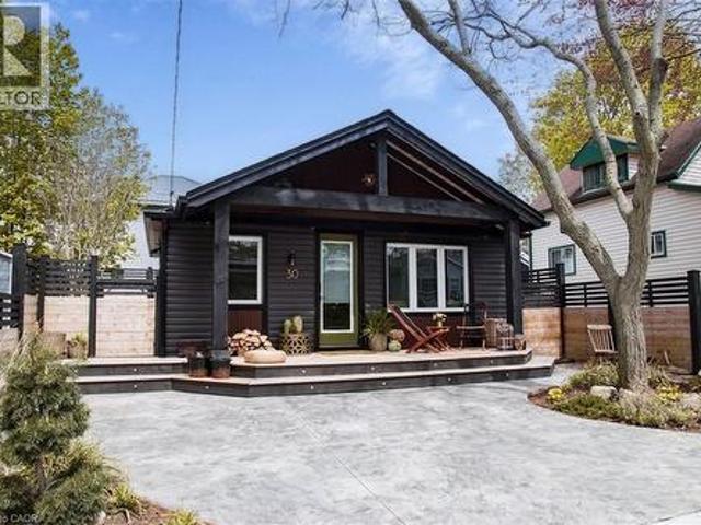House for sale in Port Dover, Ontario
