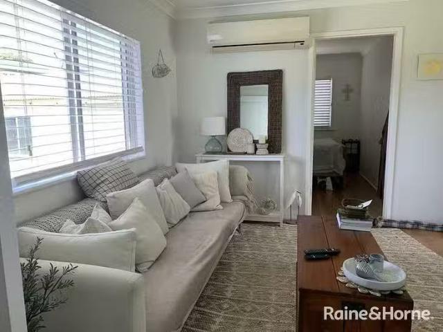 House for rent in Shoalhaven Heads, New South Wales