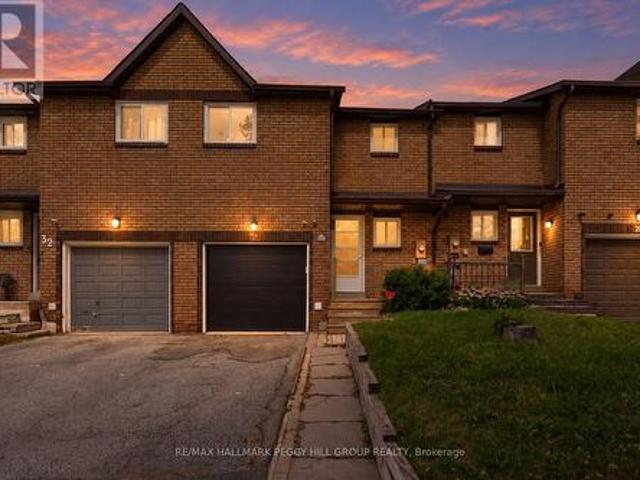 House for sale in Barrie, Central Ontario