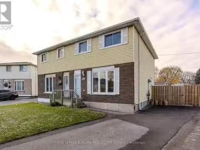 House for sale in Ancaster, Ontario
