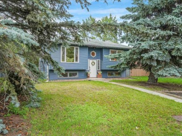 House for sale in Spruce Grove, Alberta
