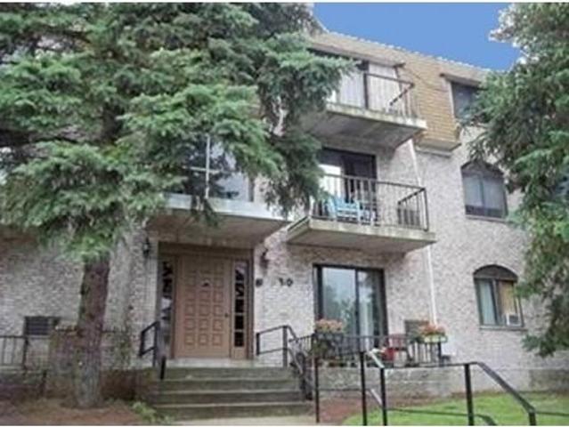 Condo for rent in Dedham, Massachusetts