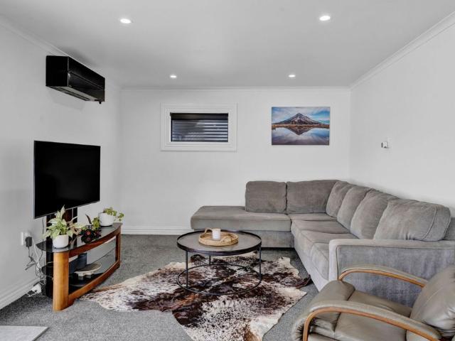 House for rent in Taranaki