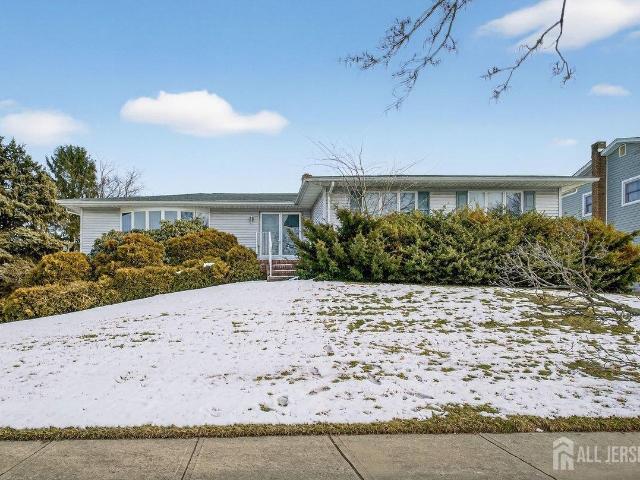 House for sale in Sayreville, New Jersey