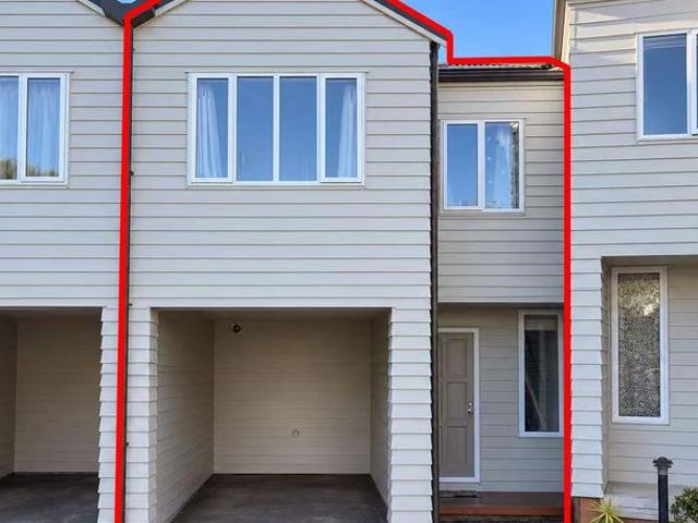 House for rent in Paremoremo, Oroua County