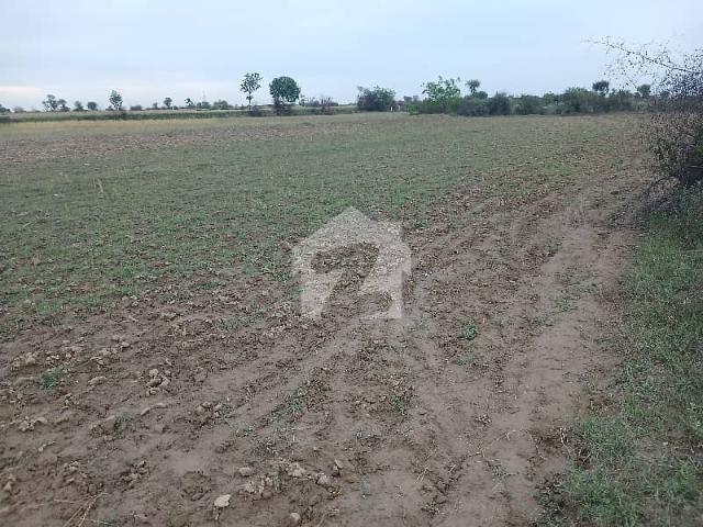 Land for sale in Chakwal, Islamabad Capital Territory