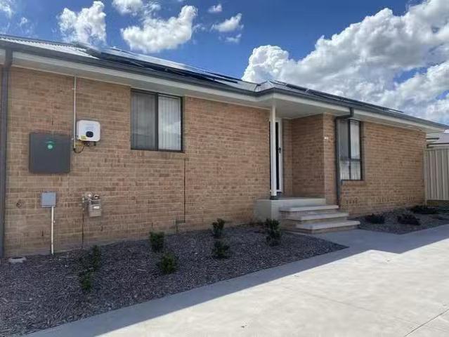 House for rent in Goulburn