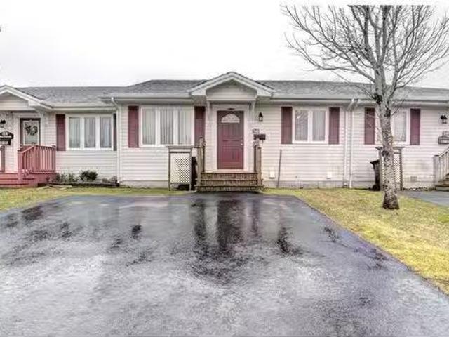 House for sale in Foxtrap, Newfoundland And Labrador
