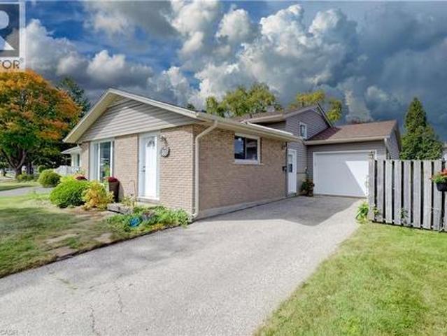 House for sale in Alpine, Kitchener