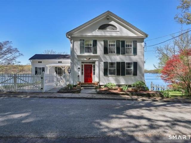 House for sale in East Hampton, Connecticut