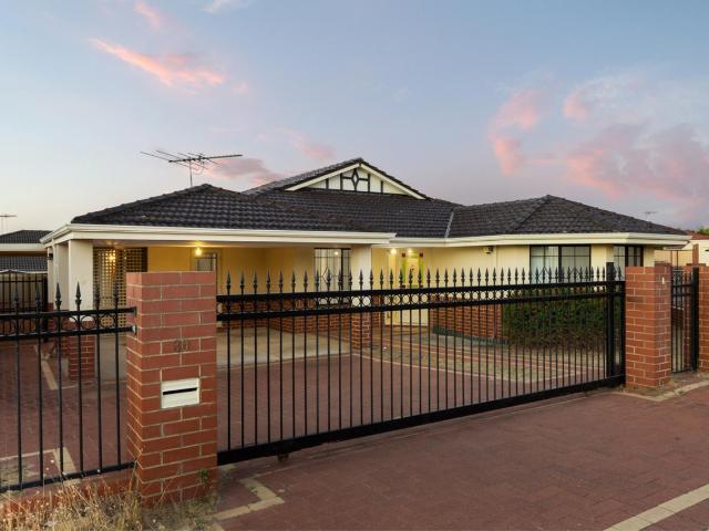 House for sale in Alexander Heights, Western Australia