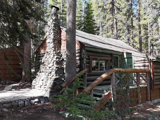 House for sale in Mammoth Lakes, California