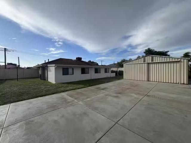 House for rent in Waikiki
