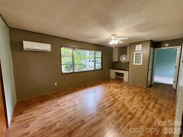 Condo for sale in East Flat Rock, North Carolina